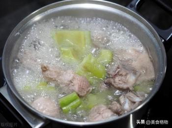 炖牛肉时，牢记“3放2不放”！软烂入味，不腥不柴，越吃越香！  -图3