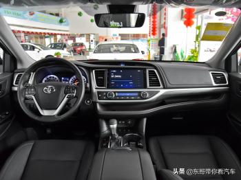 日本合资大SUV，四驱7座稳定耐用，实拍丰田汉兰达  -图4