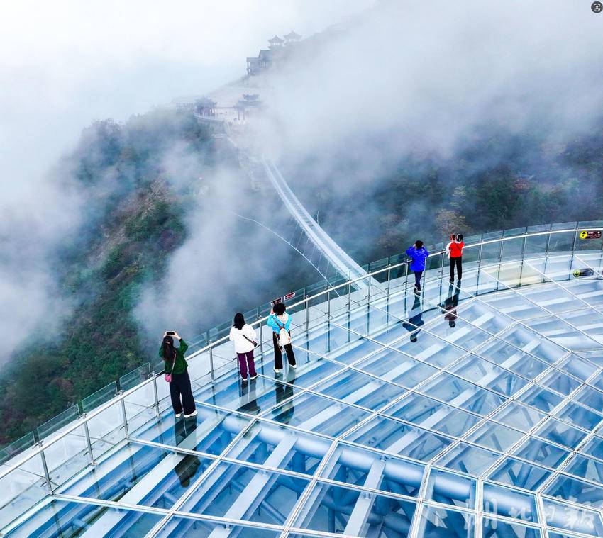 巴东：醉美巫峡口 梦幻云雾间  -图7