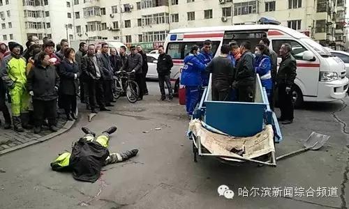 道外区尼桑轿车疯狂酒驾,越野车将其别停,被撞飞环卫工当场死亡  -图1